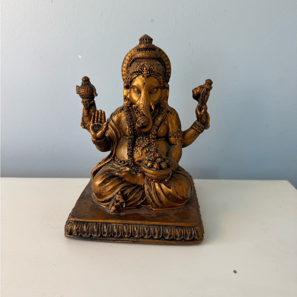 Ganesha Statue